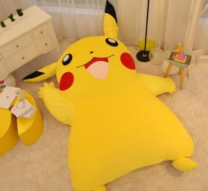 pikachu zitzak,zitzak van pikachu,pikachu spullen,pokemon kinderkamer,jongenskamer pokemon