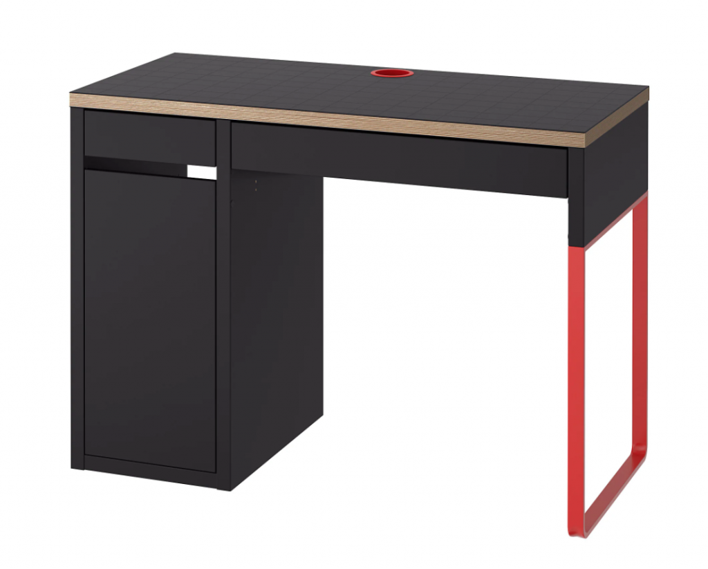 race kamer,racekamer,race slaapkamer,formule 1 slaapkamer,stoer bureau voor op een race kamer,bureau micke ikea,zwart bruin bureau