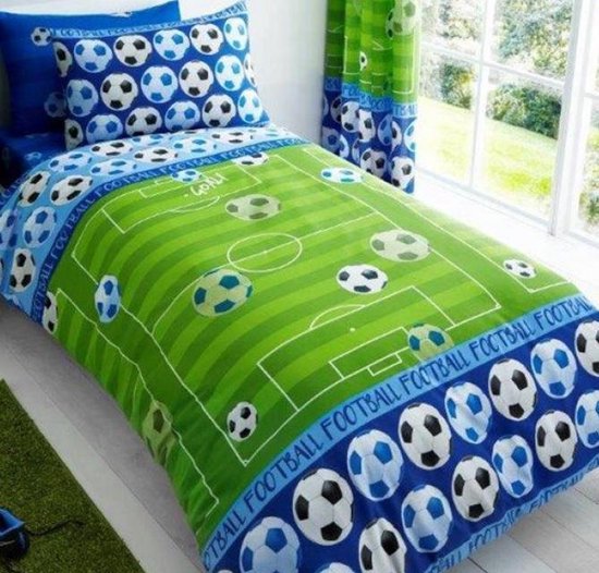 voetbalkamer,voetbalbed,voetbal bed,dekbed overtrek voetbal,voetbal slaapkamer,voetbal accessoires